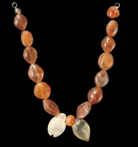 icenic necklace